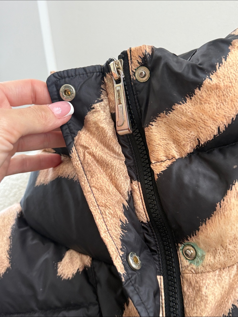 Just Cavalli Black and Beige Zebra-Print Puffer Jacket - Picture 7 of 8